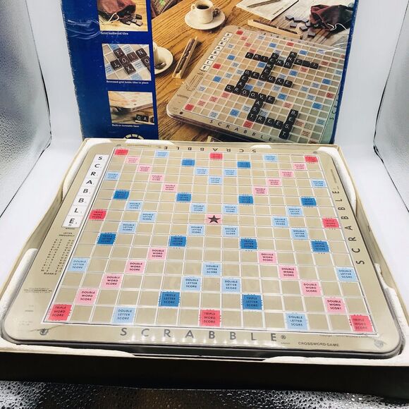 SCRABBLE Deluxe Ed Game Selchow Righter 1987 Turntable VINTAGE *One Tile Missing - Picture 8 of 16